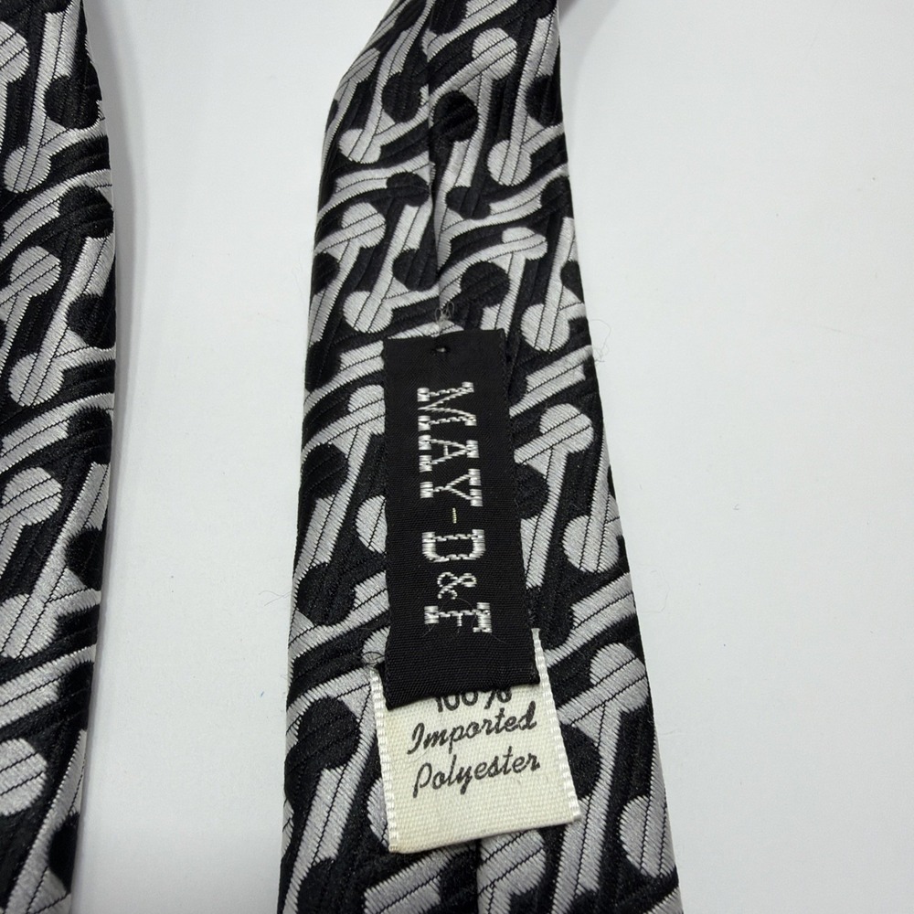 Vintage Bogart 100% Polyester Knit Fat Wide Necktie Black Gray 54"x4.5" Tie - Picture 4 of 6